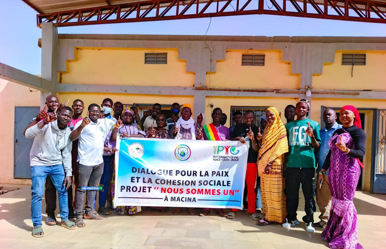 Freiwillige von HWPL Mali im Einsatz für Geflüchtete in Mali