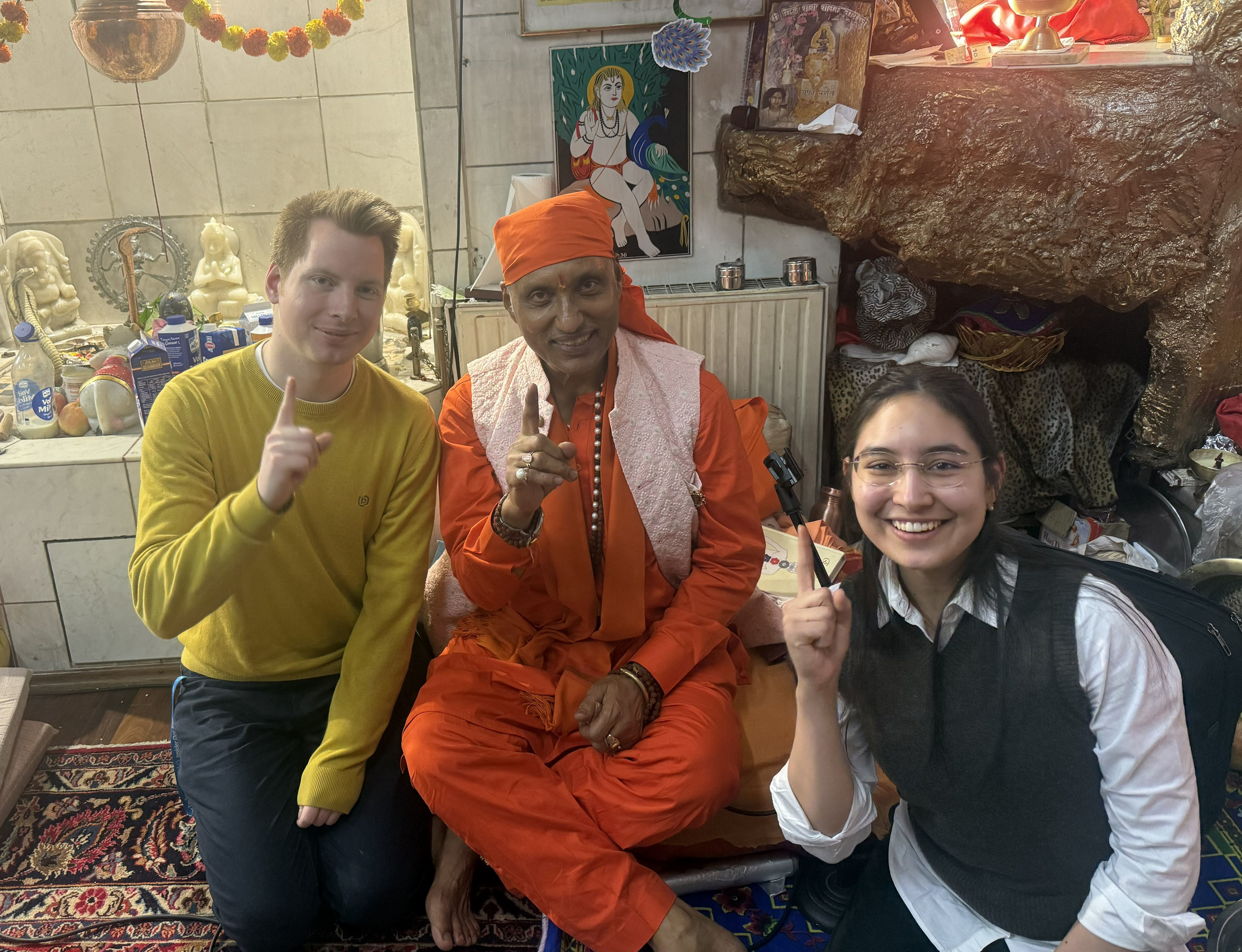 Interreligious dialogue at a Hindu temple